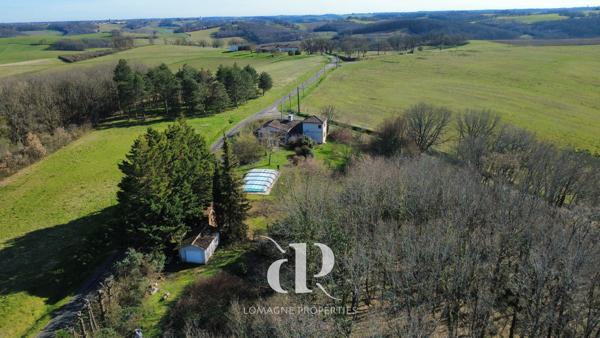 Charmante maison prete à vivre avec piscine et beau jardin