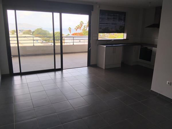 Appartement Fort De France 3 pièce(s) 56.06 m2