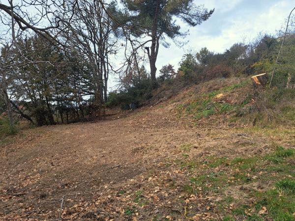 Terrain de 2000 m2 à vendre MANOSQUE (04)
