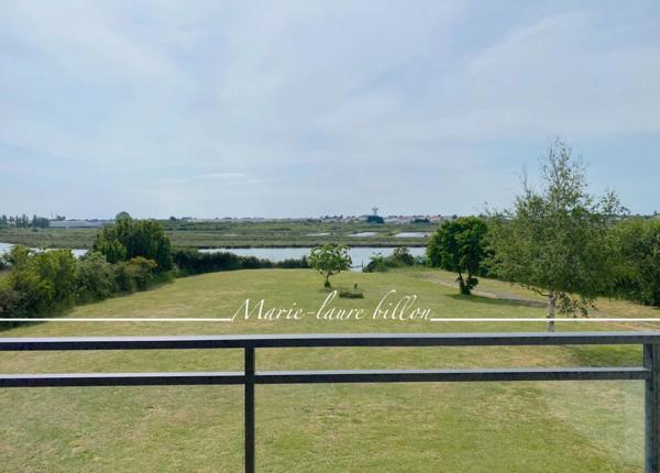 Dpt Vendée (85), à vendre LE FENOUILLER maison 2 chambres + son appartement de type 2, garage, annexes et son terrain de 2400 M2