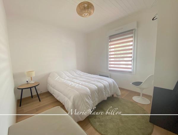 Dpt Vendée (85), à vendre LE FENOUILLER maison 2 chambres + son appartement de type 2, garage, annexes et son terrain de 2400 M2