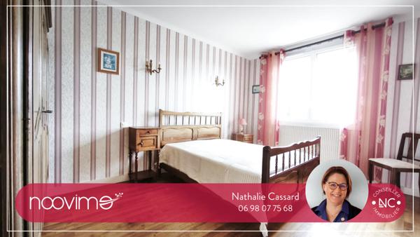 MAISON FAMILIALE de 160 m² 4 chambres, dont partie indépendnate avec double-garage de 40 m² sur 600 m²