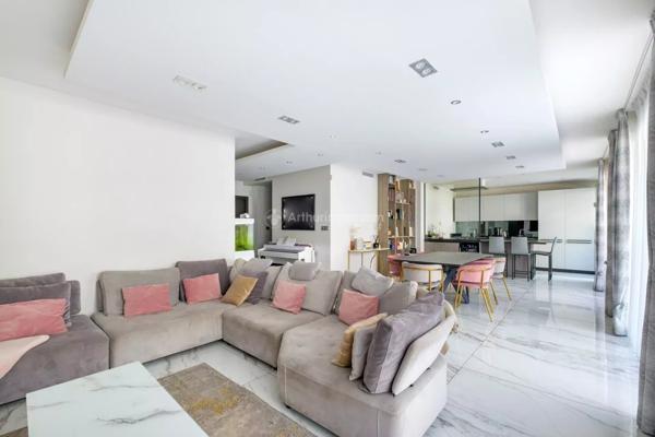 Vente Appartement 4 pièces 109 m2 à Lyon 6