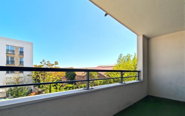 Appartement à vendre    3 pièces •  Argenteuil