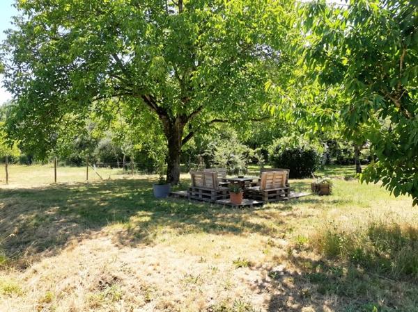 Maison à louer 923 € CC Rouffilhac 5 p 107 m² DPE D