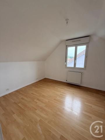 Maison à vendre  4 pièces - 95 m 2   GOLBEY  - 88