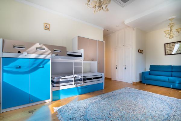 Vente Appartement de luxe Évian-les-Bains 7 Pièces 279 m²
