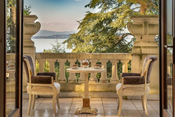 Vente Appartement de luxe Évian-les-Bains 7 Pièces 279 m²