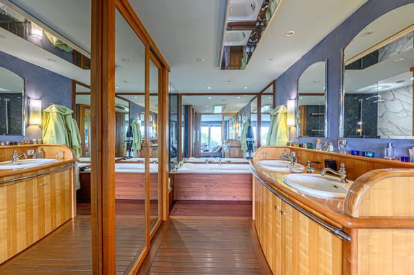 Vente Appartement de luxe La Baule 5 Pièces 183 m²