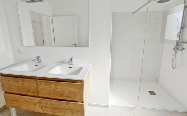 Maison à vendre    4 pièces •  Bressols