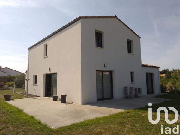 Maison à vendre 7 pièces 145 m² Chauché