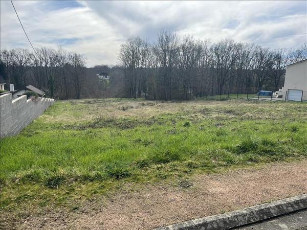 Terrain à vendre |  Domérat |  2774 m²