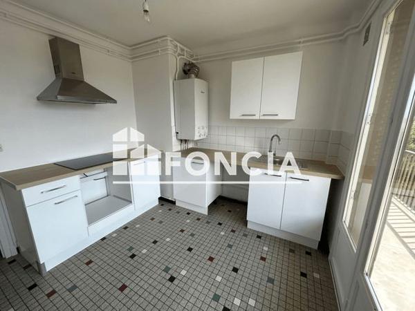 Location Appartement 2 pièces 43.17 m² - 9 AVENUE ESPALION Le Coteau 42120