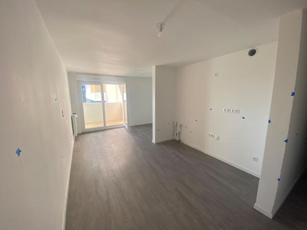 Appartement Port Saint Pere 1 pièce(s) 32 m2