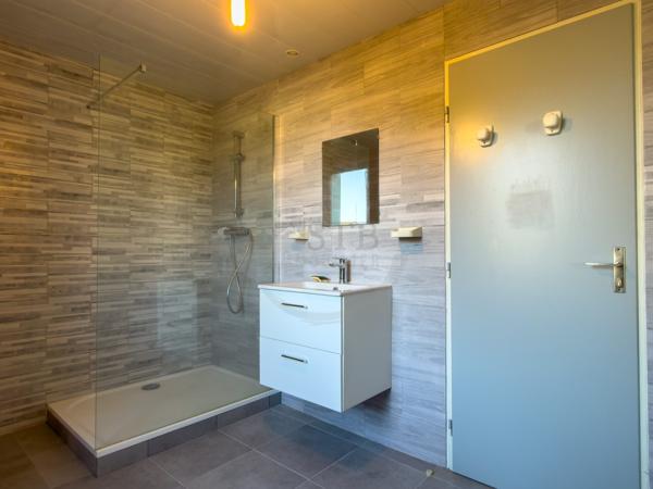Maison R+1 avec sous-sol et jardin à Loriol-sur-Drôme