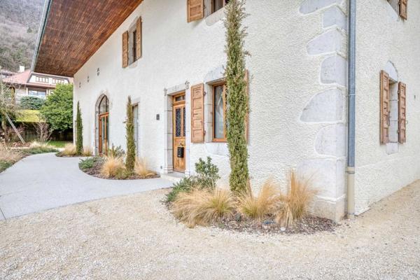 Vente Maison de luxe Sevrier 8 Pièces 303 m²
