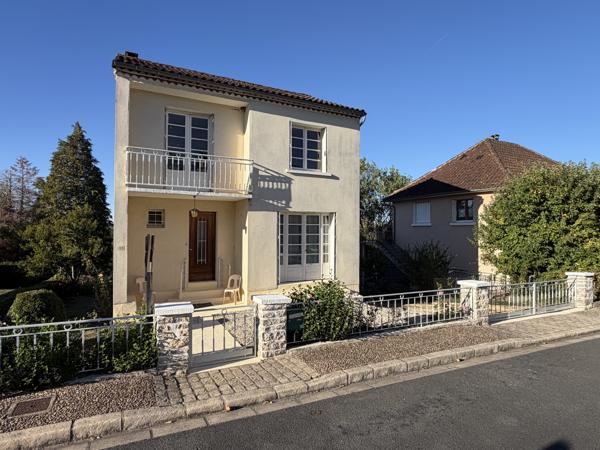 Maison à vendre à Hautefort (24390) - Dordogne