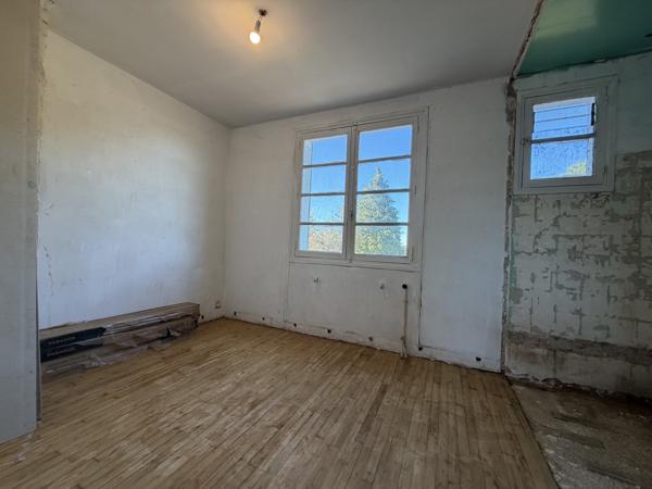 Maison à vendre à Hautefort (24390) - Dordogne