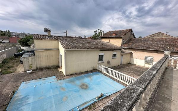 Maison à vendre    6 pièces •  Avignon