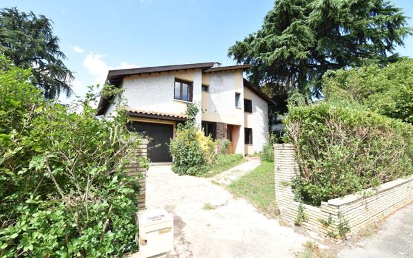 Maison à vendre    5 pièces •  Sainte-Foy-lès-Lyon