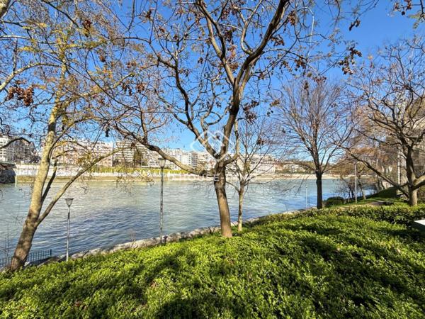 Appartement à vendre 5 pièces de 114 m²