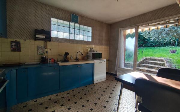 Maison à vendre    6 pièces • 108,31 m2 Albigny-sur-Saône