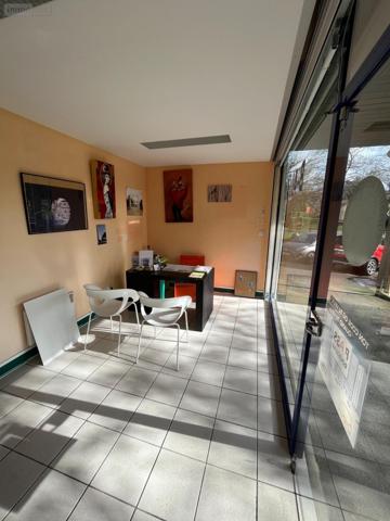 Local commercial à vendre à Équeurdreville-Hainneville dans la Manche (50120), ref : 50129-13   
BRECOURT