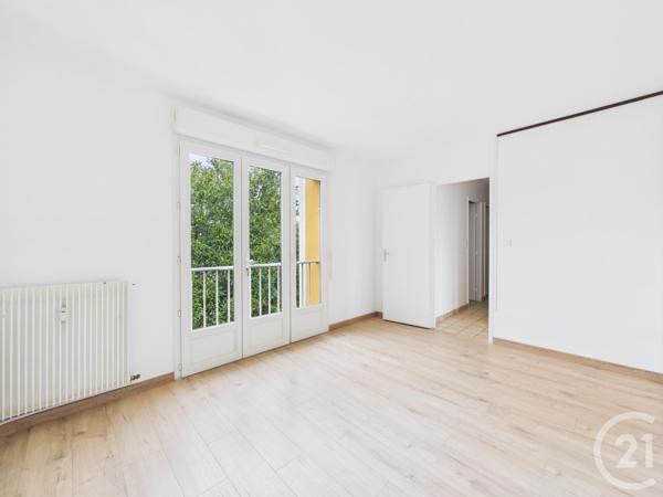 Appartement T3 à vendre  3 pièces - 69,23 m2 CHARTRES - 28