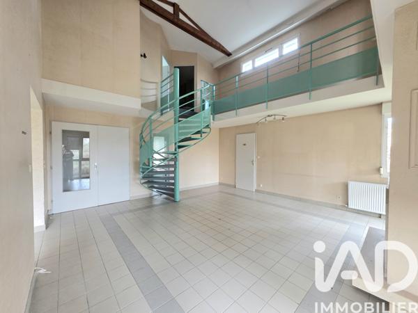 Maison à vendre 7 pièces 128 m² Buchères
