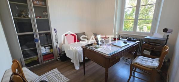 Maison de bourg de 131 m² – 6 pièces – 4 chambres – Terrain de 795 m²