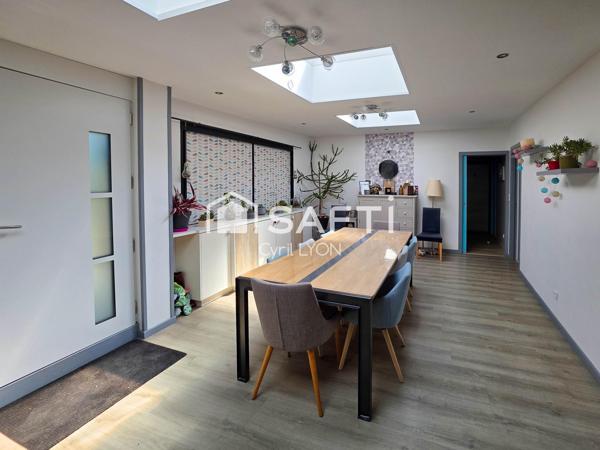 Charmante maison de 165 m² avec dépendances
