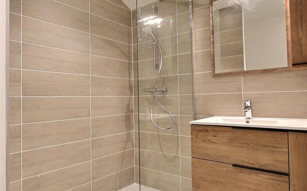 Maison à vendre    5 pièces •  Cessieu