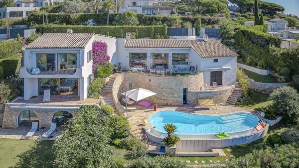 SUPER-CANNES, VILLA VUE MER PANORAMIQUE