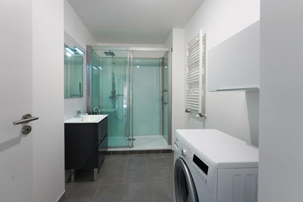 Gardanne secteur recherché - T3 de 60m² avec grande terrasse, place de stationnement