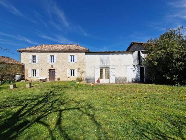 Maison à vendre |  Valence-sur-Baïse |  6 pièces | 145 m²