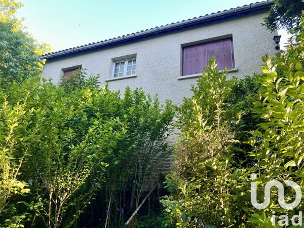 Maison 4 pièces de 75 m² à Sarlat-la-Canéda (24200)