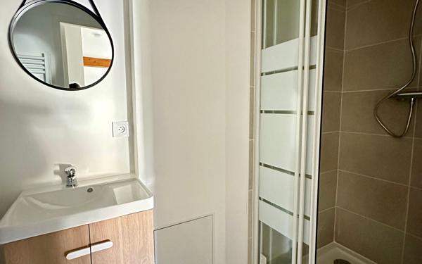 Appartement à louer    2 pièces •  Sallèles-d'Aude