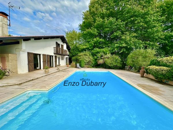 Maison 7 pièces - 185 m²