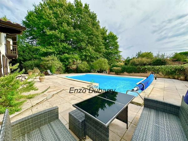 Maison 7 pièces - 185 m²