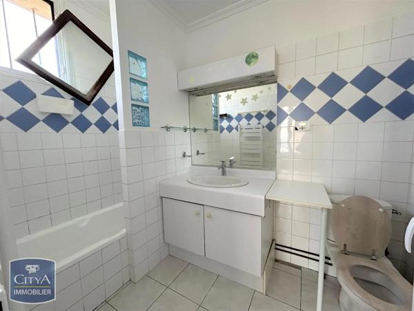 Appartement à louer 2 pièces 36.7m² Villemomble (93250)