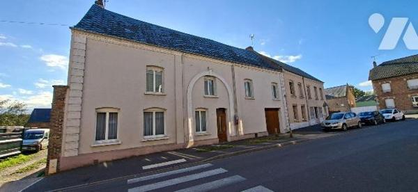 Maison à vendre centre ville de CRECY UR SERRE, à proximité écoles et commerces. Avec une surfa...