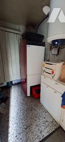 Maison à vendre centre ville de CRECY UR SERRE, à proximité écoles et commerces. Avec une surfa...