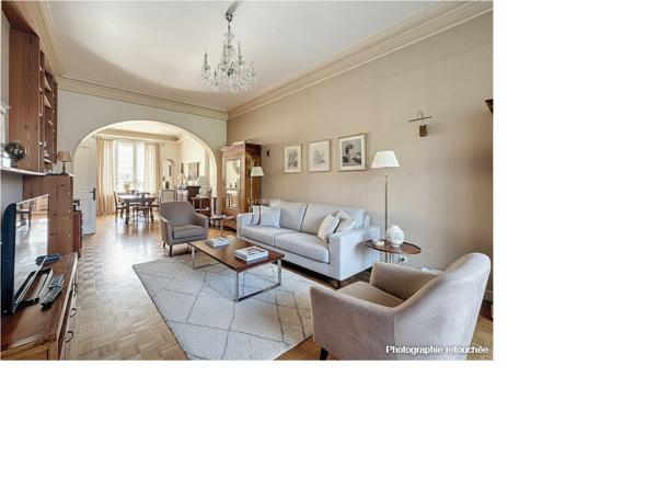 Élégante maison de maître – 330 m² habitables – Parc arboré de 1 800 m²
