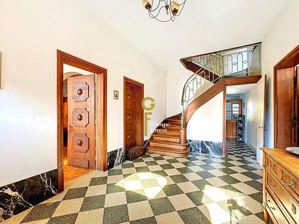 Élégante maison de maître – 330 m² habitables – Parc arboré de 1 800 m²