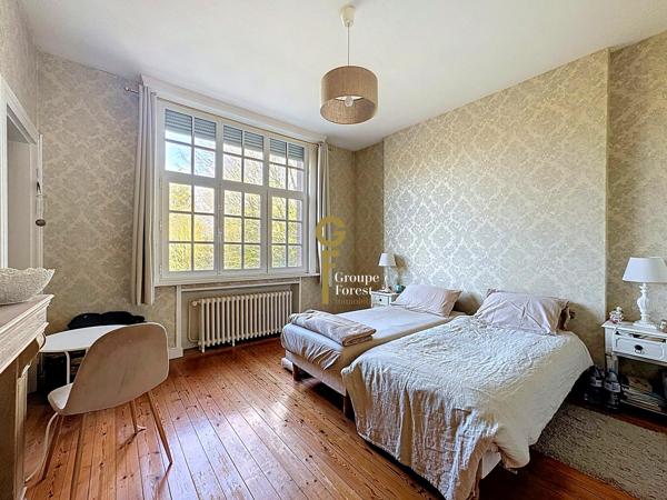 Élégante maison de maître – 330 m² habitables – Parc arboré de 1 800 m²