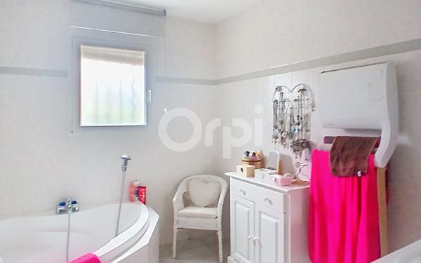 Maison à vendre    4 pièces •  Villeneuve-la-Rivière