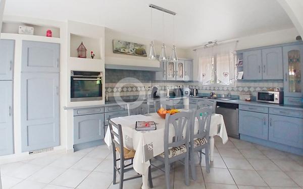 Maison à vendre    4 pièces •  Villeneuve-la-Rivière