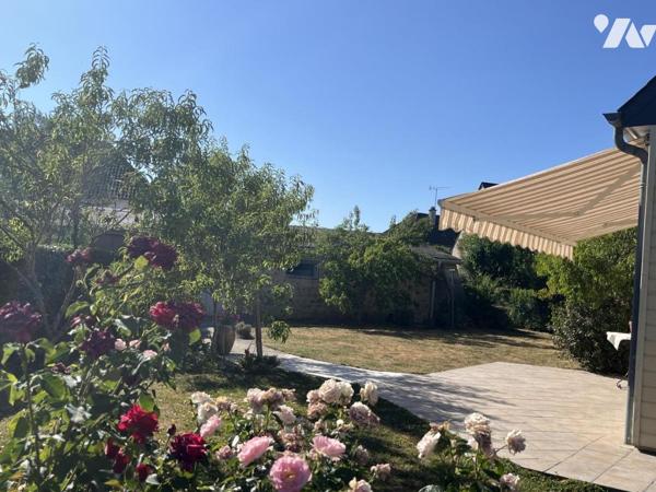 Maison de 1996 avec 4/5 chambres dont une en rdc dans un environnement calme et verdoyant