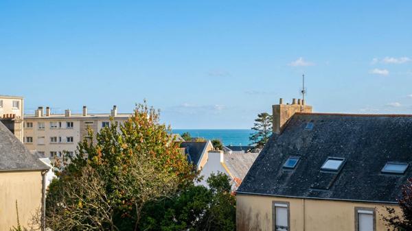 Concarneau - Appartement 3 pièces, dernier étage avec vue mer et parking