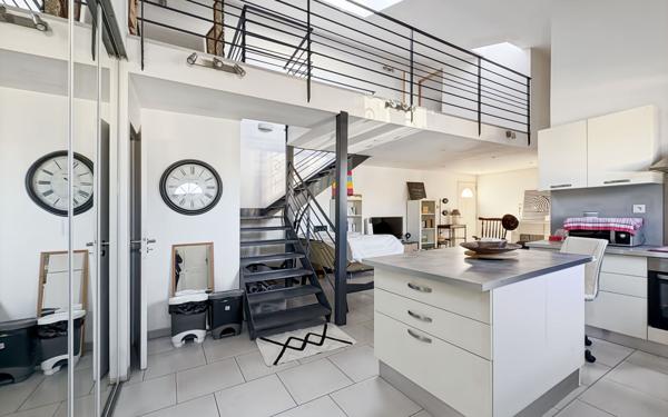 Maison à vendre    7 pièces • 210 m2 Les Pennes-Mirabeau